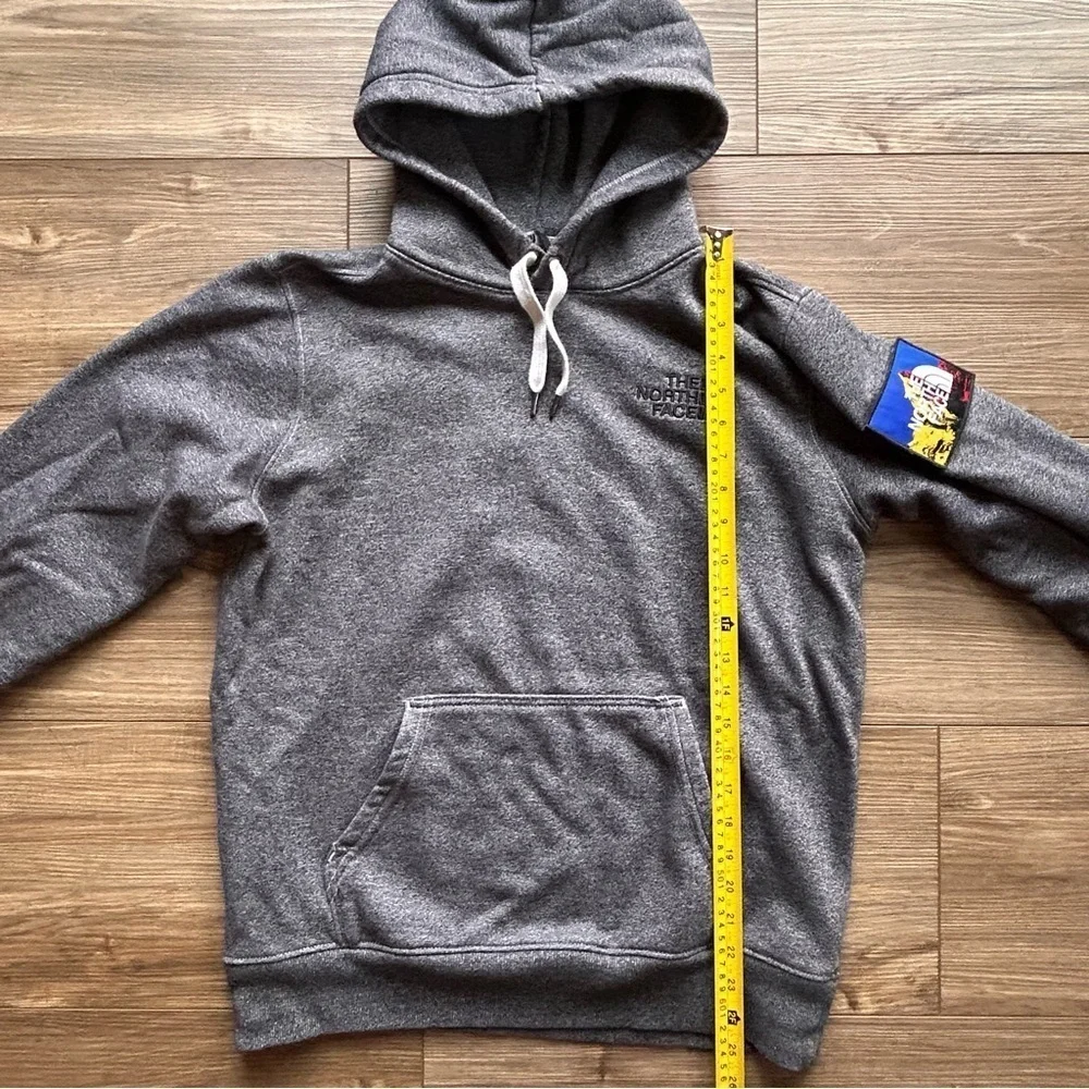 NorthFace | Removable Patch Logo Hoodie in Charcoal Heather (Small)